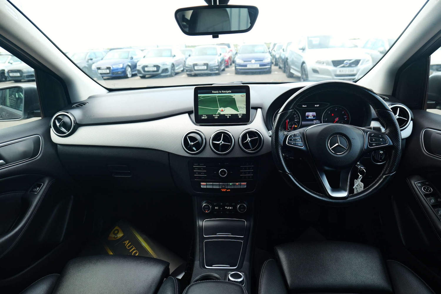 Used Mercedes-Benz B Class 2015 for sale - 76382742: Photo 68
