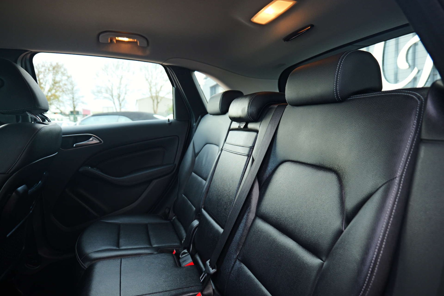 Used Mercedes-Benz B Class 2015 for sale - 76382742: Photo 74