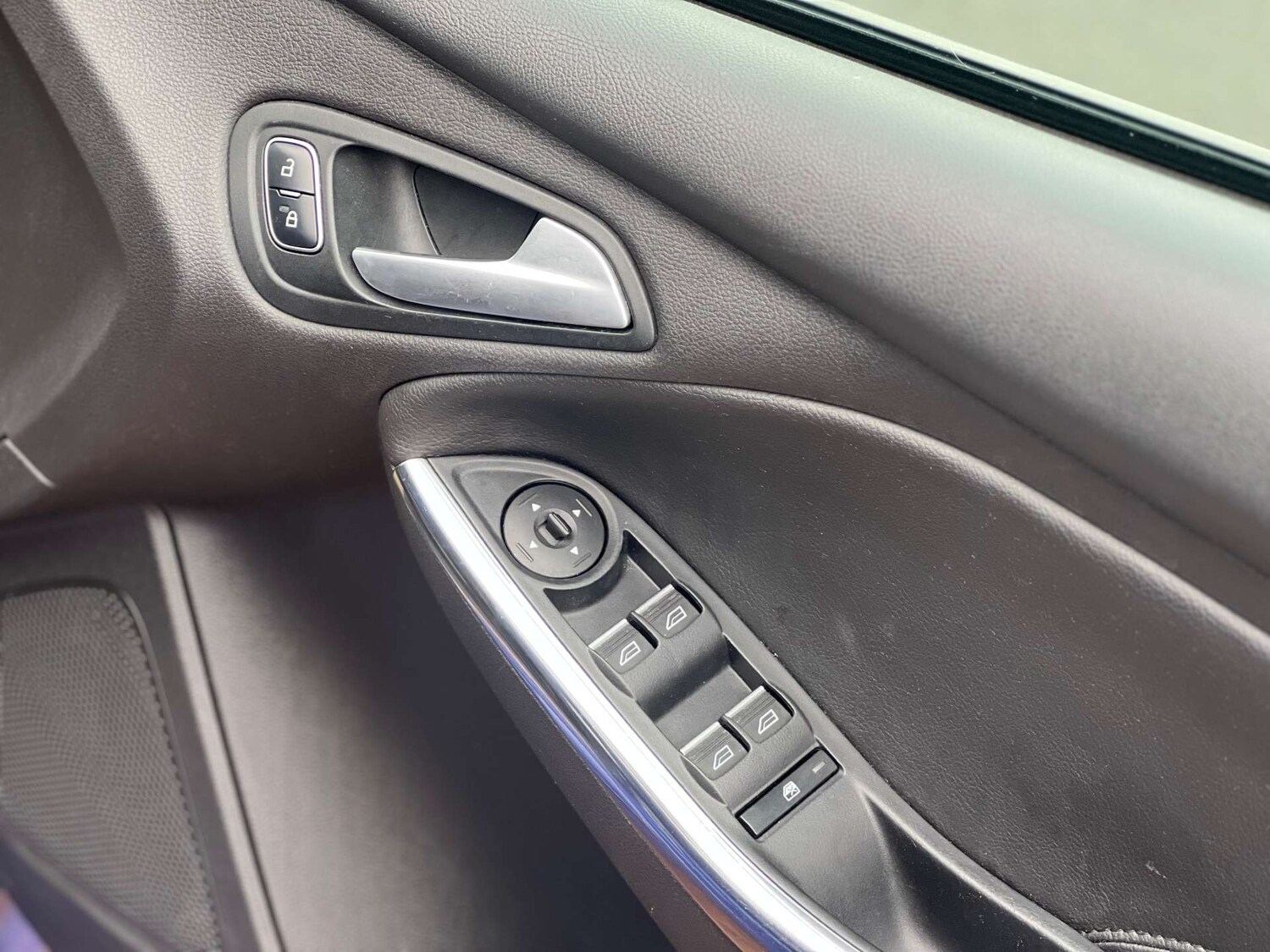 Used Ford Focus 2015 for sale - 77437589: Photo 16