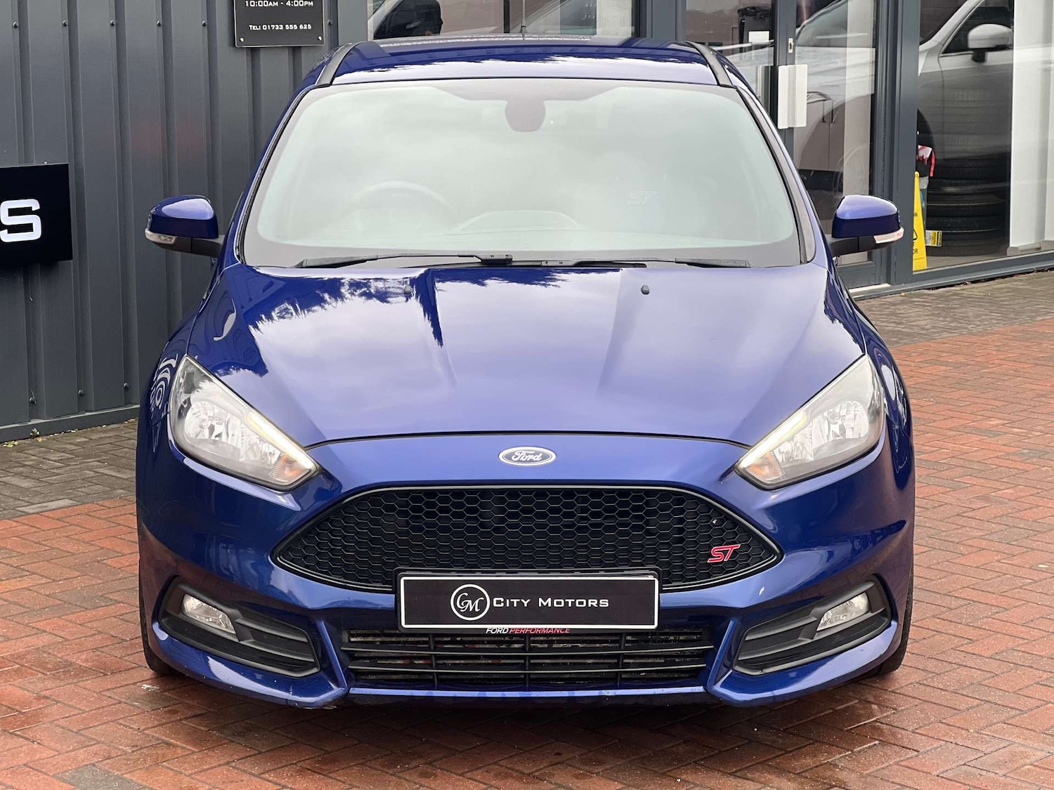 Used Ford Focus 2015 for sale - 77437589: Photo 2