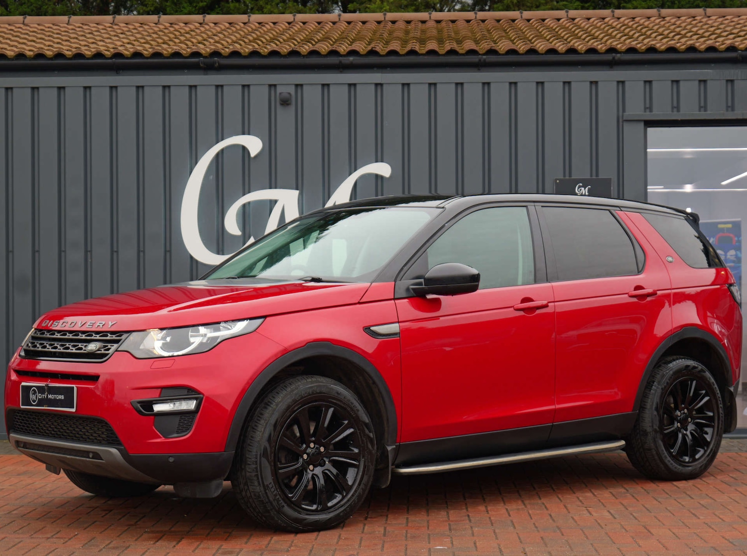 Used Land Rover Discovery Sport 2015 for sale - 76412614: Photo 1