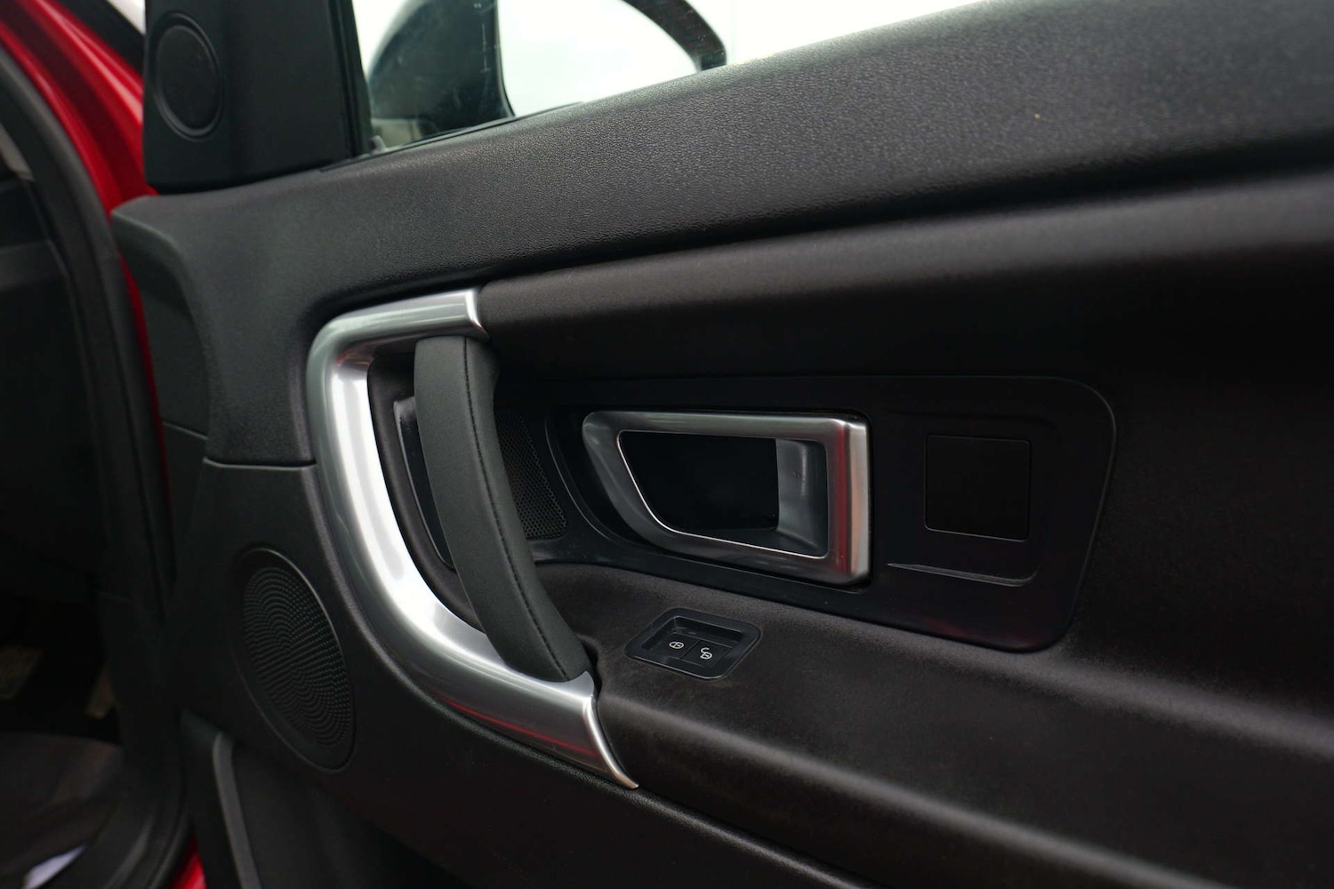 Used Land Rover Discovery Sport 2015 for sale - 76412614: Photo 45