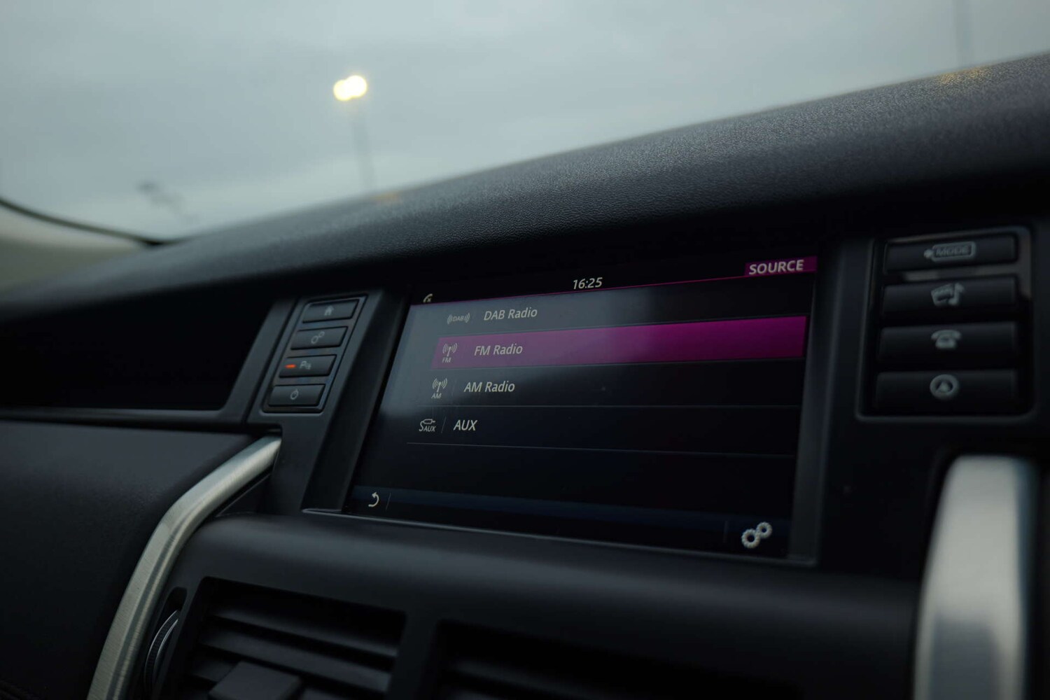 Used Land Rover Discovery Sport 2015 for sale - 76412614: Photo 61