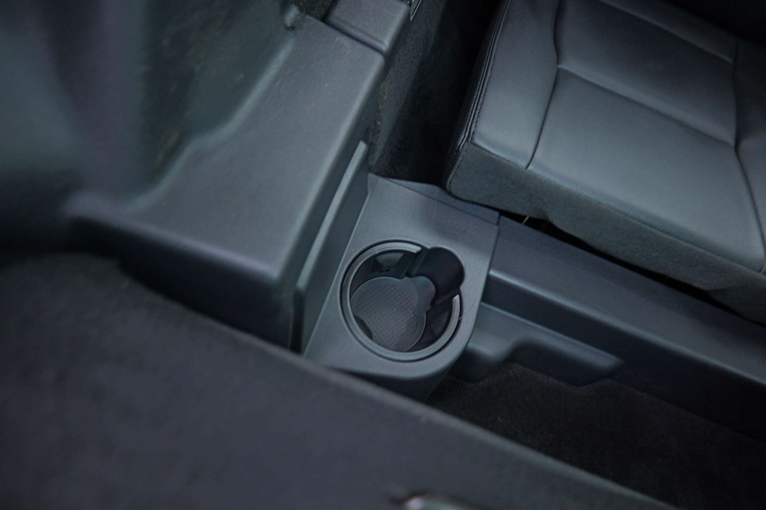 Used Land Rover Discovery Sport 2015 for sale - 76412614: Photo 76