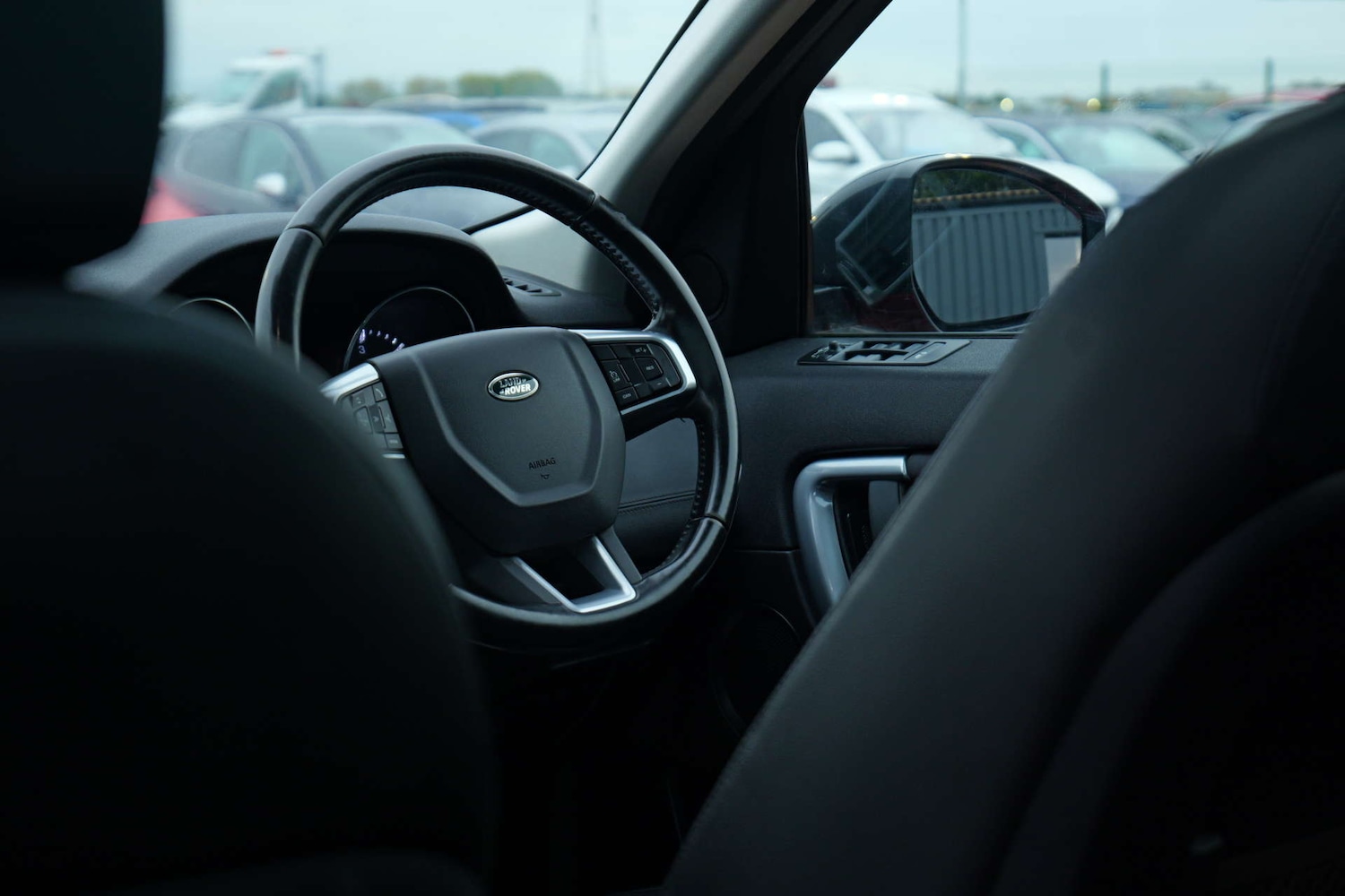 Used Land Rover Discovery Sport 2015 for sale - 76412614: Photo 82