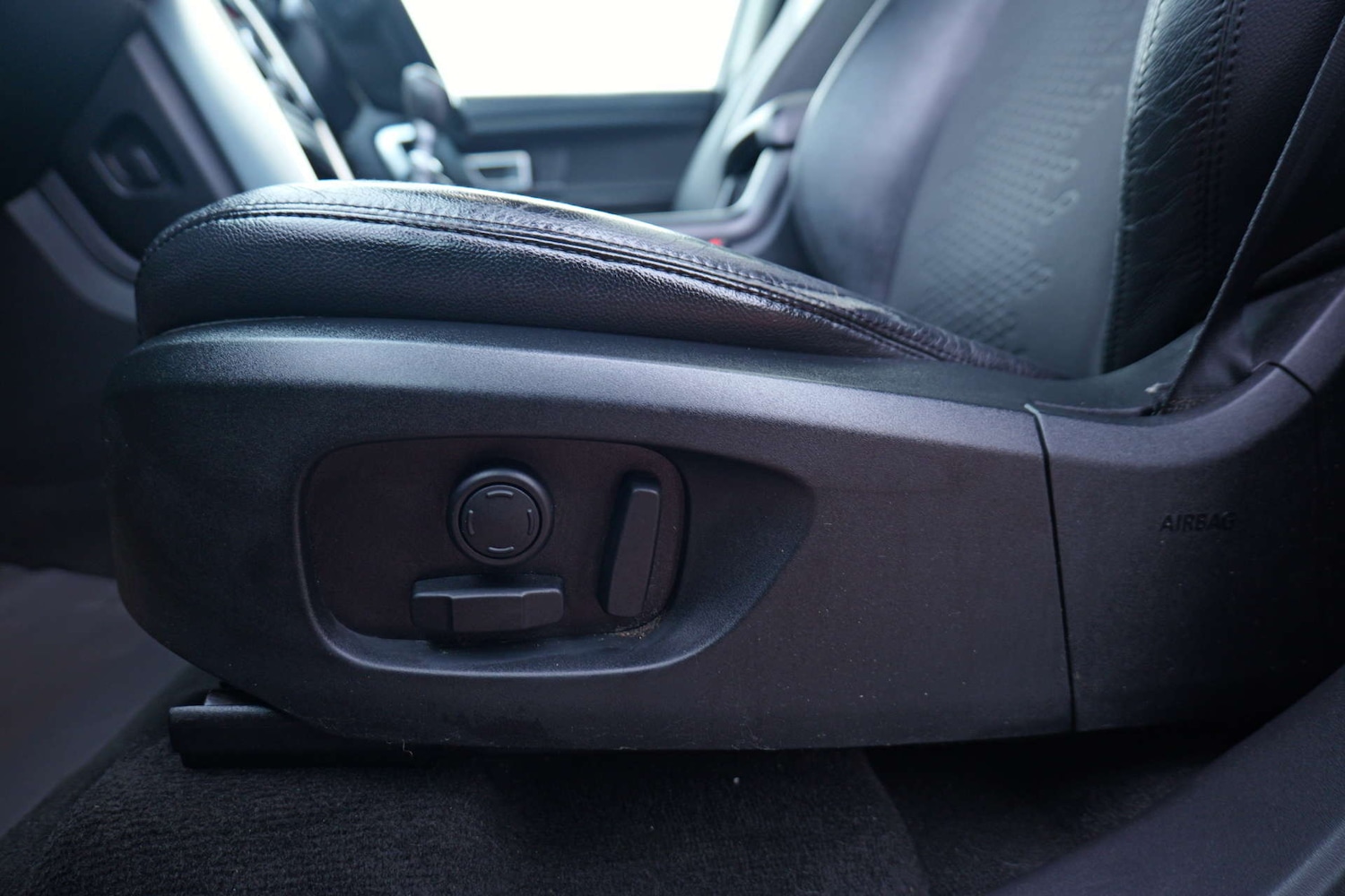 Used Land Rover Discovery Sport 2015 for sale - 76412614: Photo 91