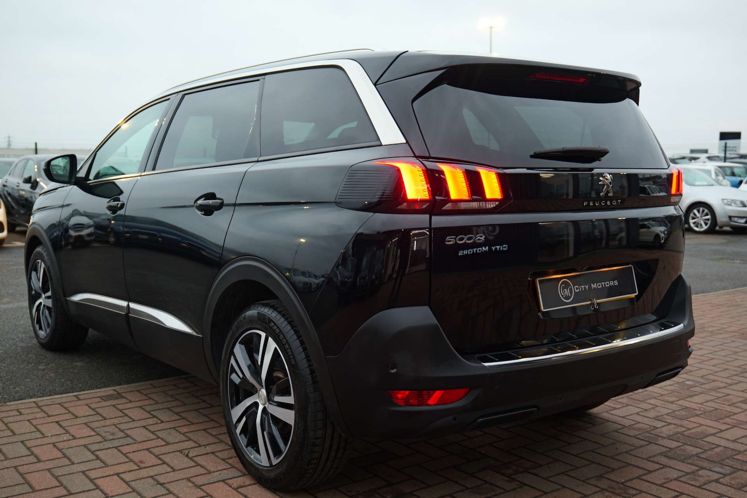 Used Peugeot 5008 2018 for sale - 77245610: Photo 10