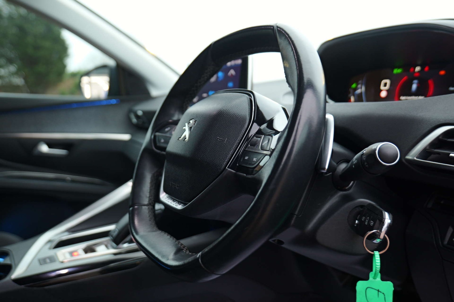 Used Peugeot 5008 2018 for sale - 77245610: Photo 22