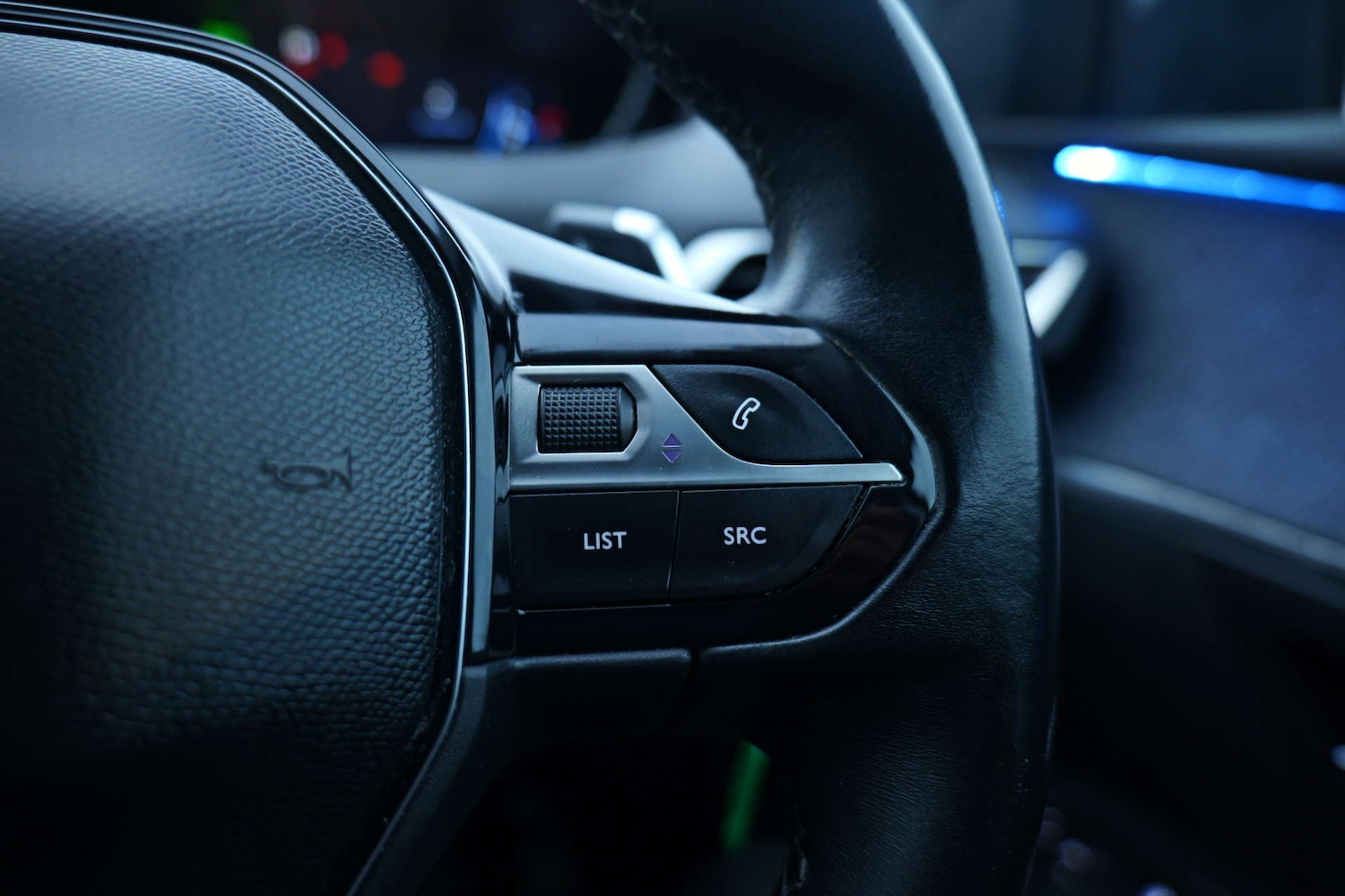 Used Peugeot 5008 2018 for sale - 77245610: Photo 25