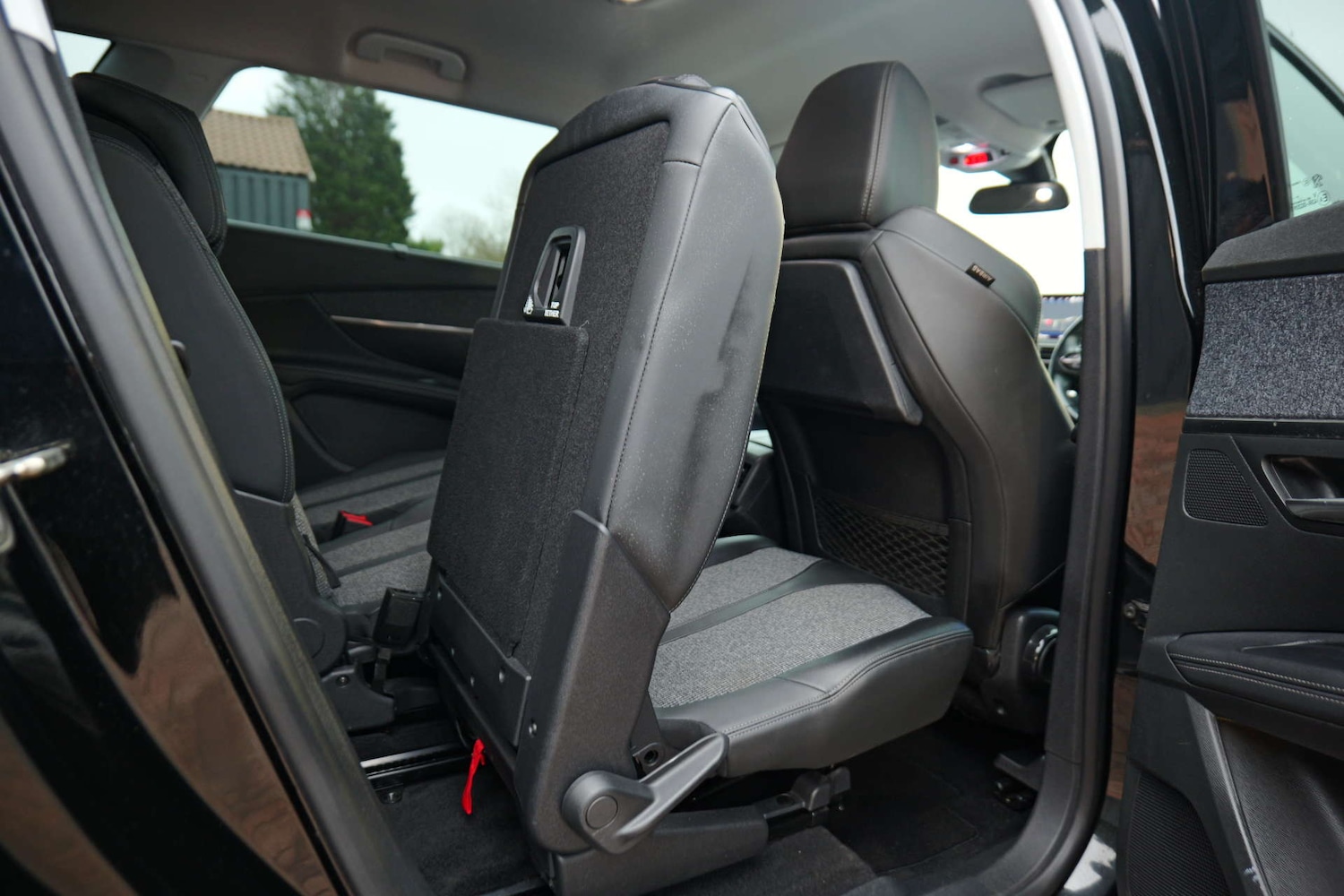 Used Peugeot 5008 2018 for sale - 77245610: Photo 39