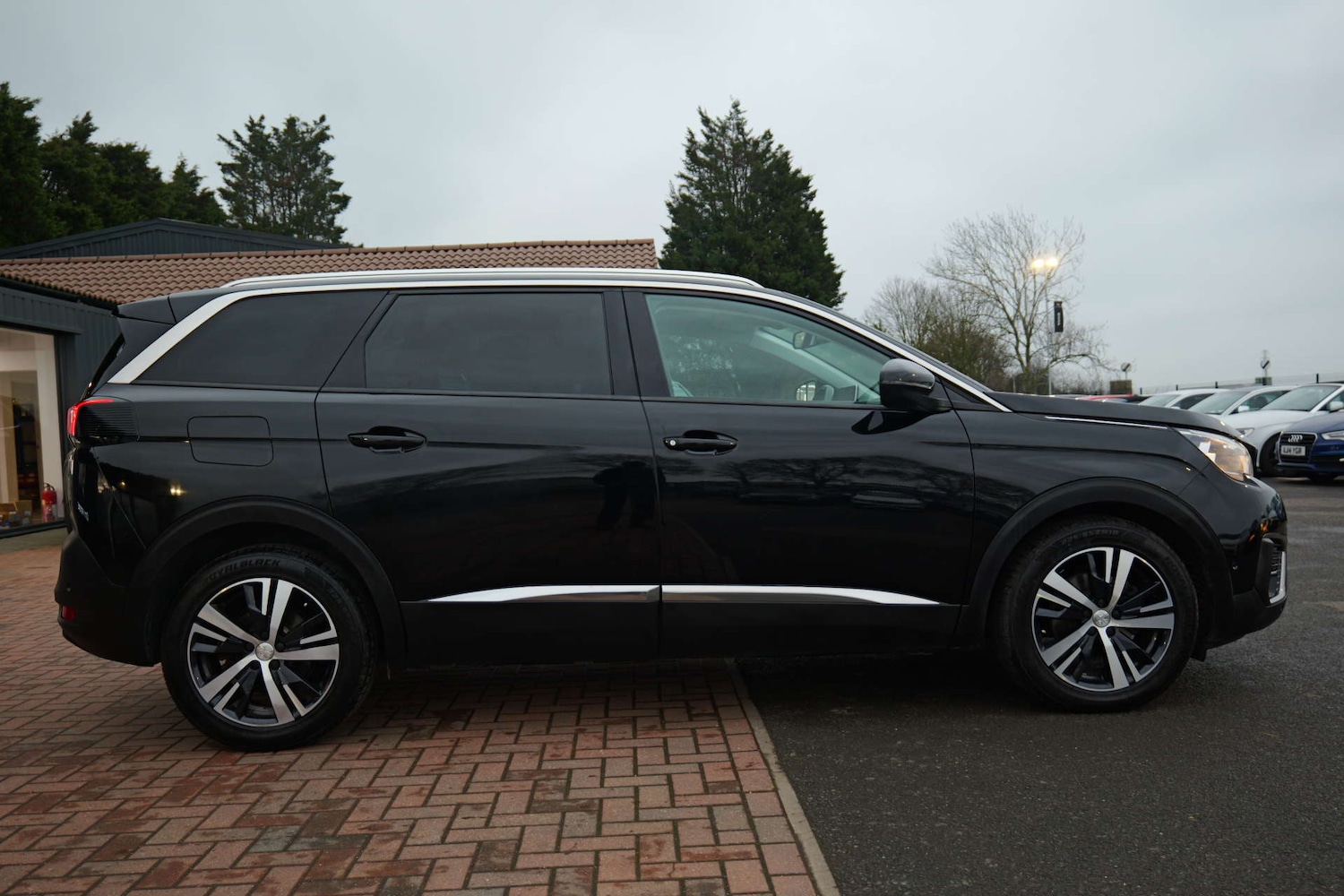 Used Peugeot 5008 2018 for sale - 77245610: Photo 5