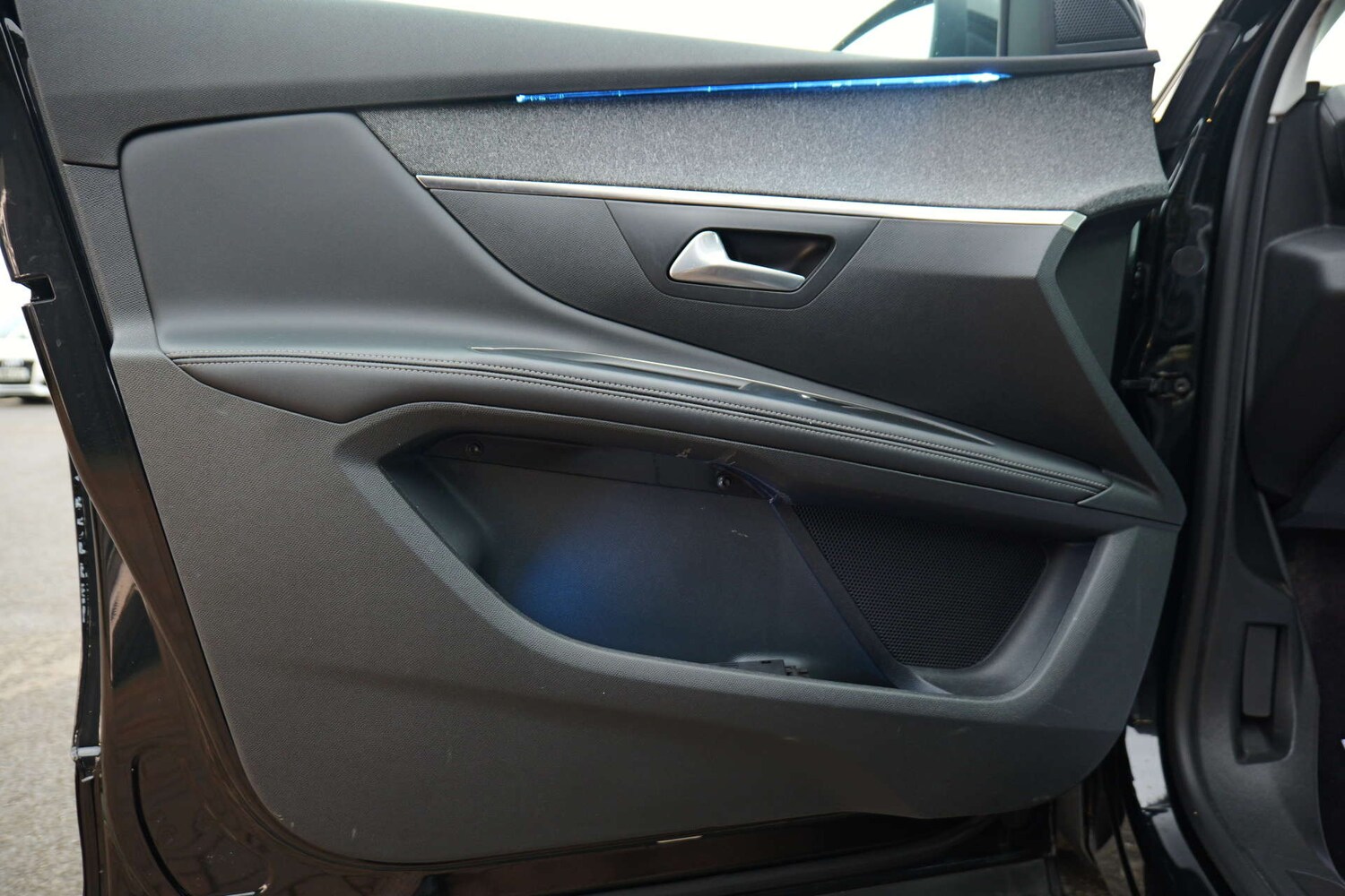 Used Peugeot 5008 2018 for sale - 77245610: Photo 62