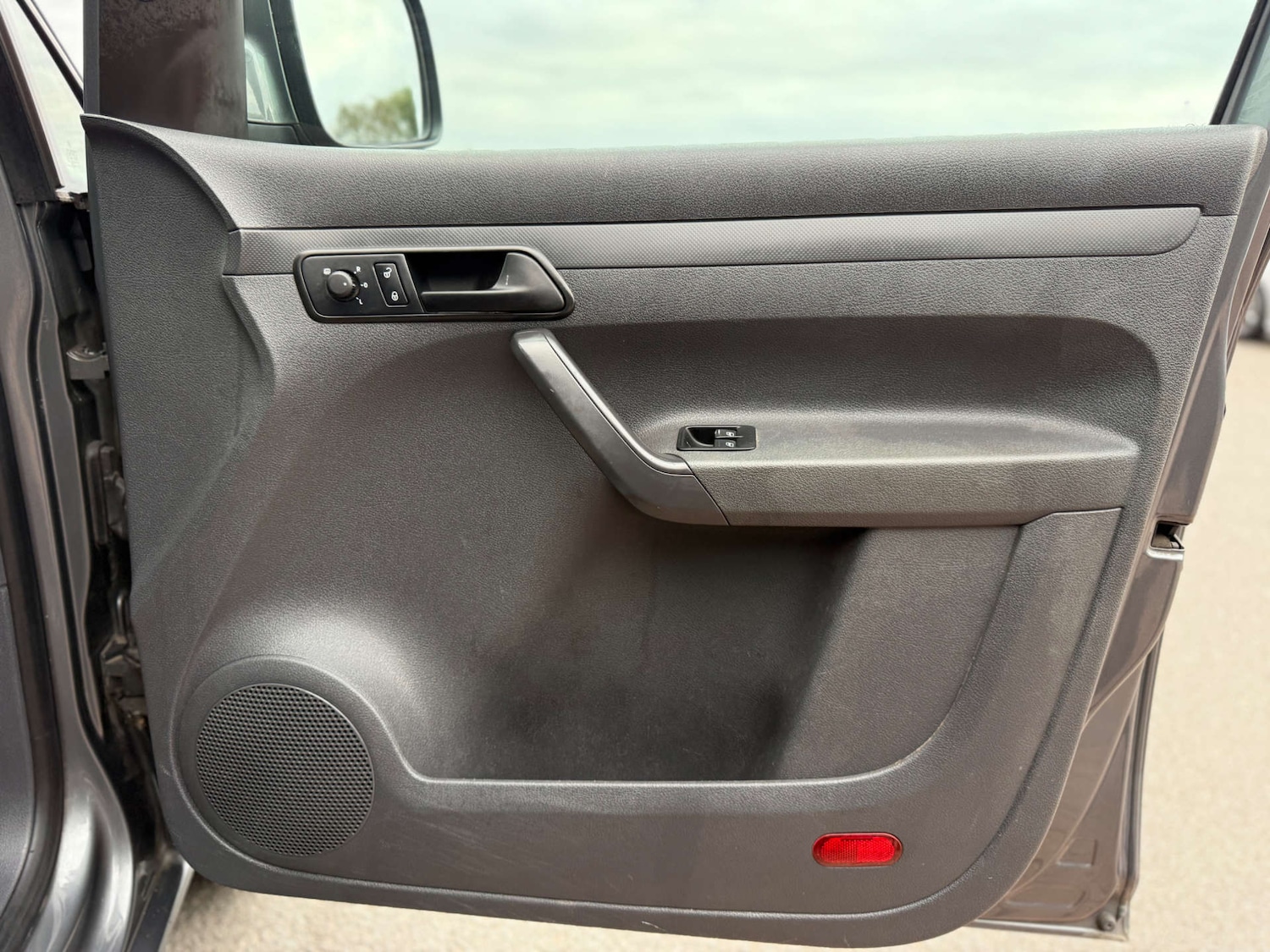 Used Volkswagen Caddy 2015 for sale - 76077950: Photo 27