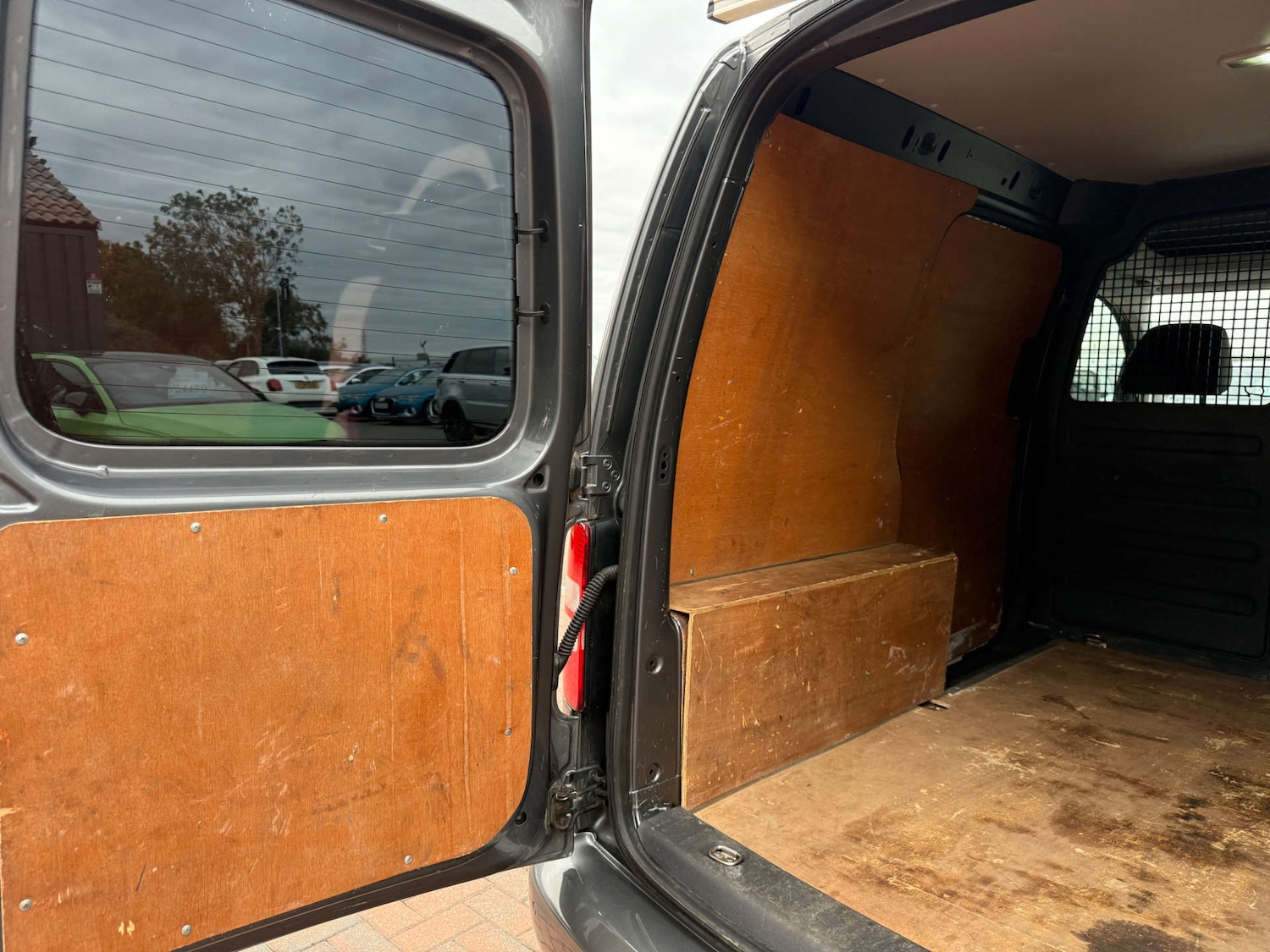 Used Volkswagen Caddy 2015 for sale - 76077950: Photo 46