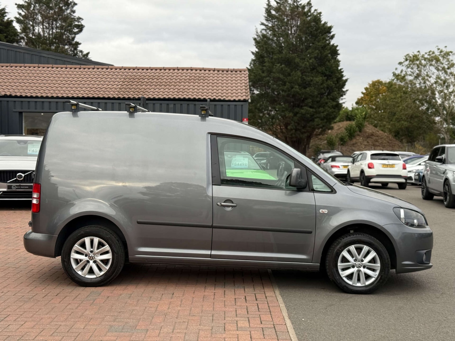 Used Volkswagen Caddy 2015 for sale - 76077950: Photo 5