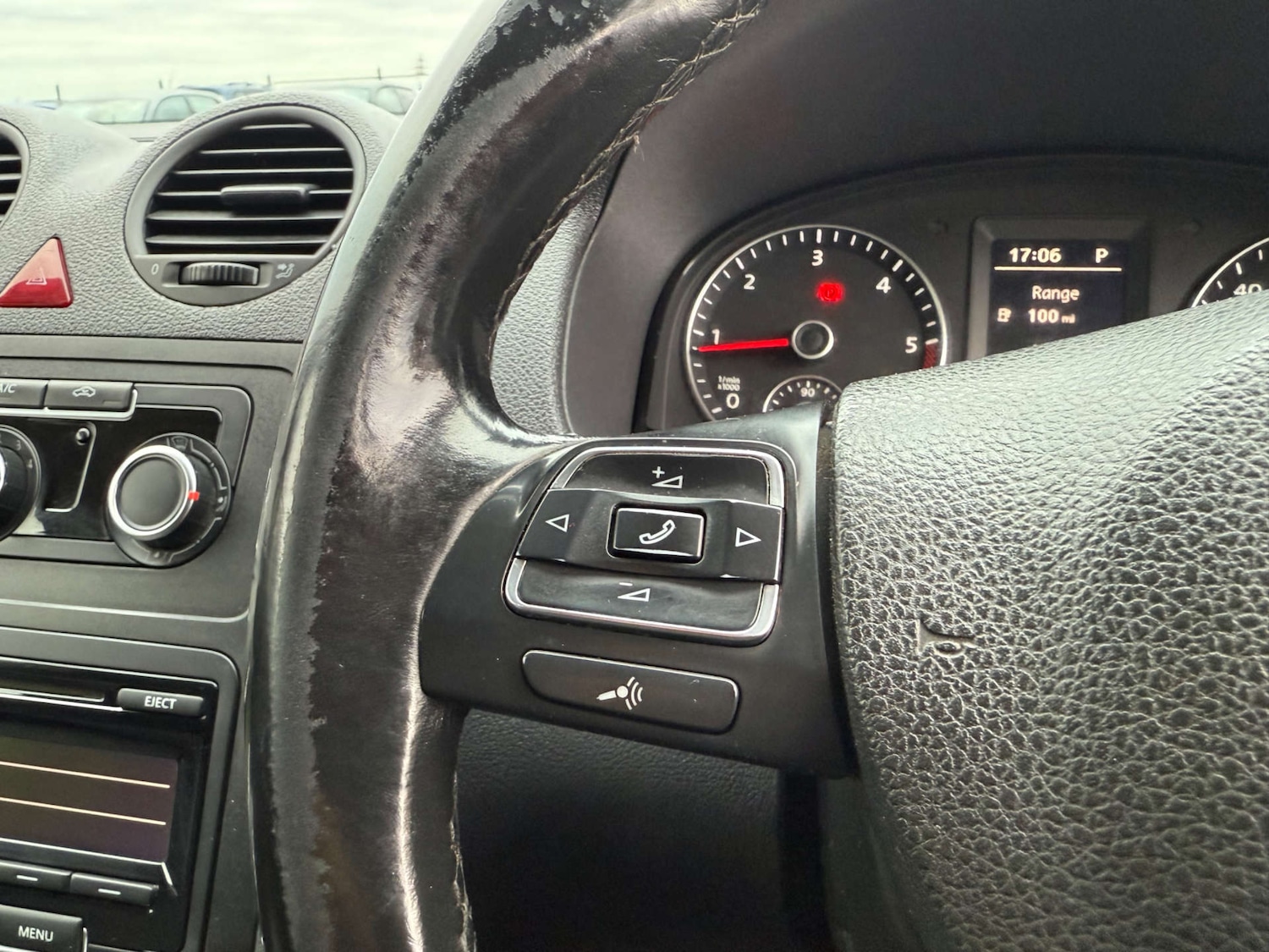 Used Volkswagen Caddy 2015 for sale - 76077950: Photo 60