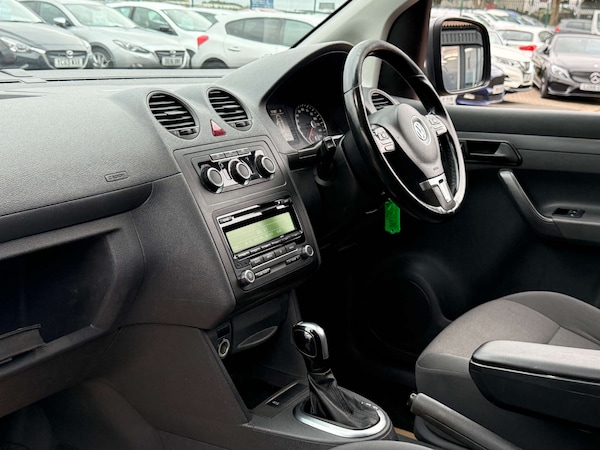 Used Volkswagen Caddy 2015 for sale - 76077950: Photo 68