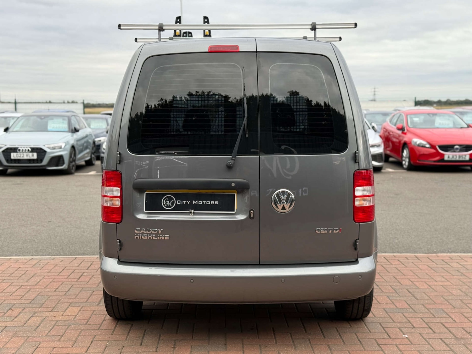 Used Volkswagen Caddy 2015 for sale - 76077950: Photo 7