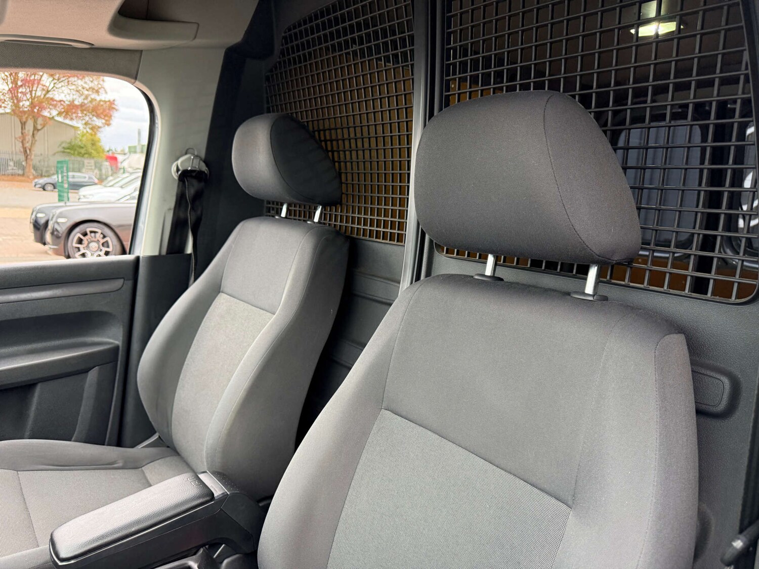 Used Volkswagen Caddy 2015 for sale - 76077950: Photo 72