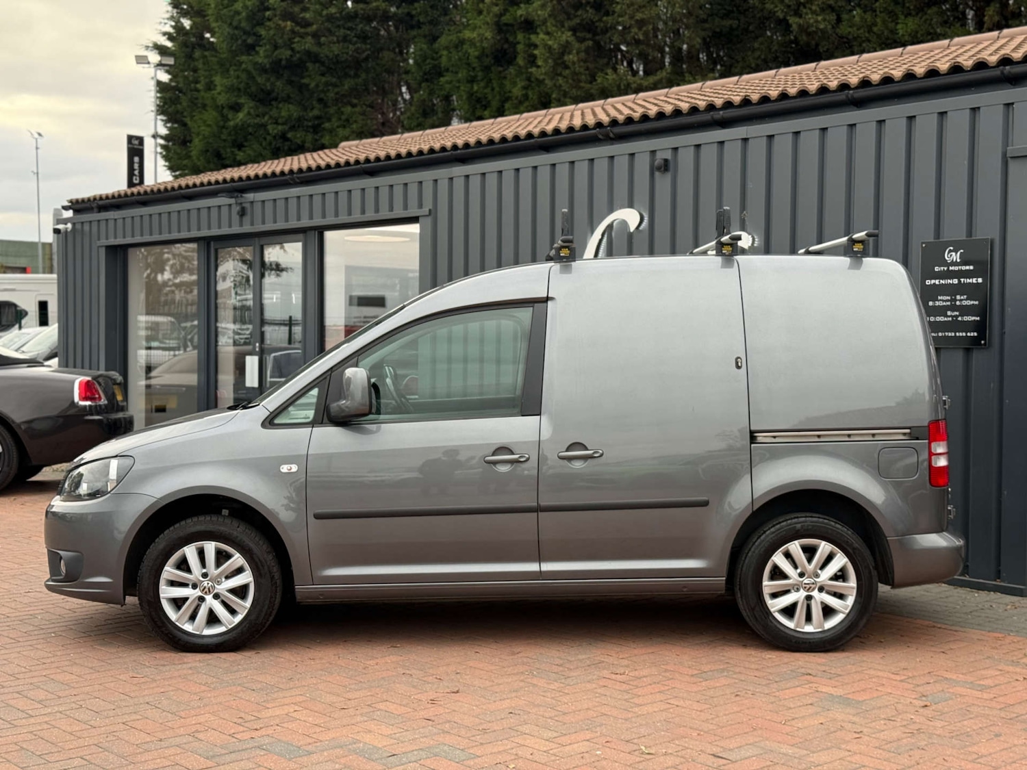 Used Volkswagen Caddy 2015 for sale - 76077950: Photo 9
