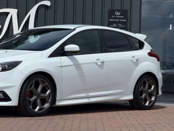 Used Ford Focus 2015 for sale - 74754158: Photo
