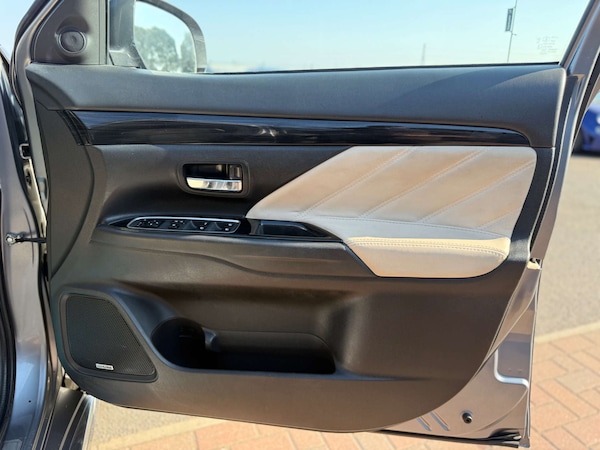 Used Mitsubishi Outlander 2018 for sale - 74996946: Photo 14