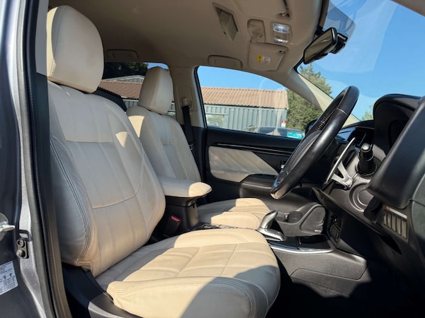 Used Mitsubishi Outlander 2018 for sale - 74996946: Photo 17