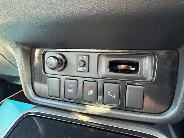 Used Mitsubishi Outlander 2018 for sale - 74996946: Photo 21