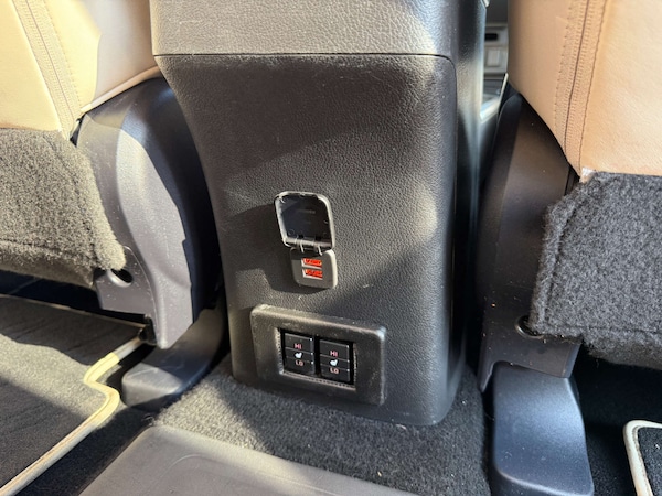 Used Mitsubishi Outlander 2018 for sale - 74996946: Photo 28