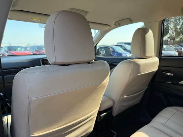 Used Mitsubishi Outlander 2018 for sale - 74996946: Photo 77