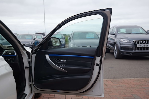 Used BMW 3 Series 2015 for sale - 76232973: Photo 35