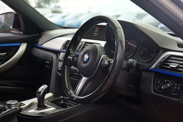 Used BMW 3 Series 2015 for sale - 76232973: Photo 43