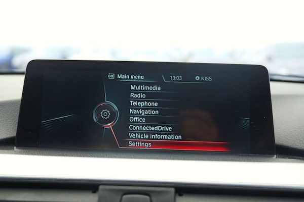 Used BMW 3 Series 2015 for sale - 76232973: Photo 62
