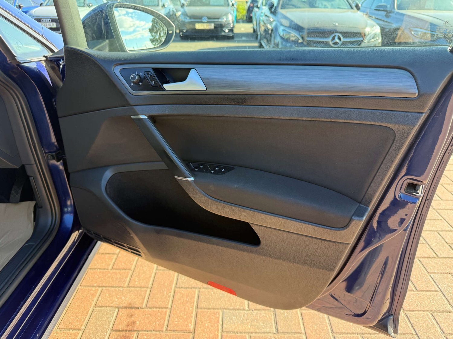 Used Volkswagen Golf 2019 for sale - 76027741: Photo 23