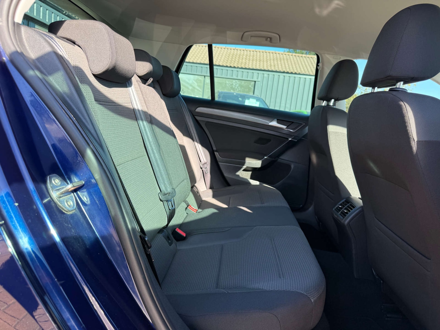 Used Volkswagen Golf 2019 for sale - 76027741: Photo 40