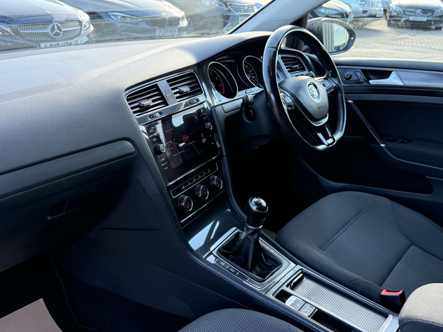 Used Volkswagen Golf 2019 for sale - 76027741: Photo 43