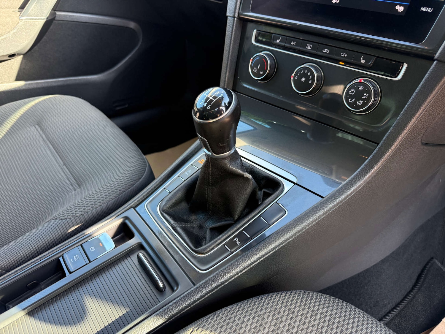 Used Volkswagen Golf 2019 for sale - 76027741: Photo 55