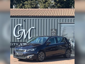 Used Peugeot 308 2016 for sale - 76651417: Photo