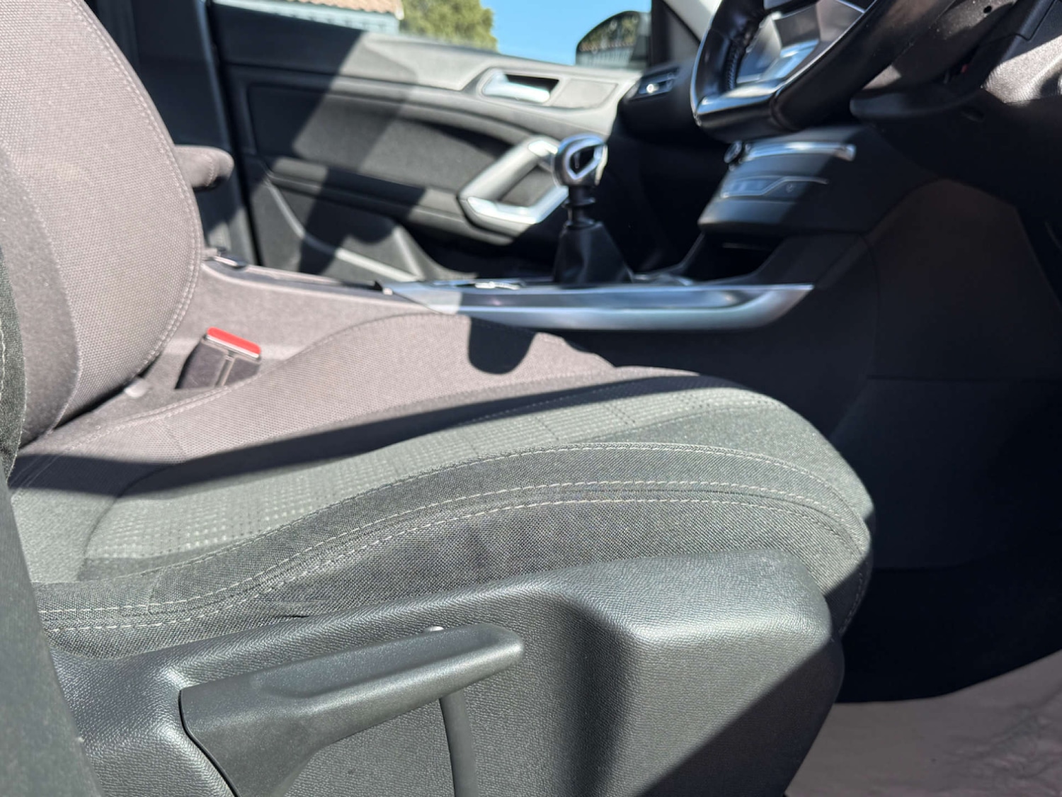 Used Peugeot 308 2016 for sale - 76651417: Photo 29