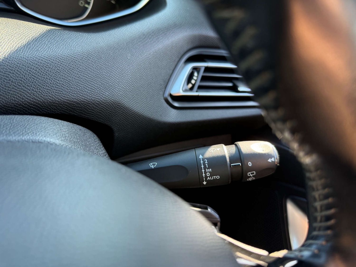 Used Peugeot 308 2016 for sale - 76651417: Photo 40