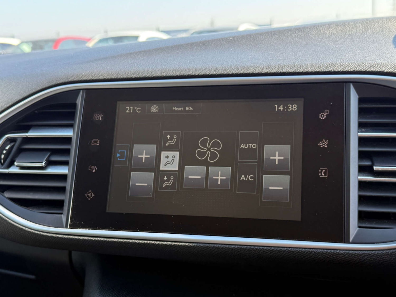 Used Peugeot 308 2016 for sale - 76651417: Photo 48