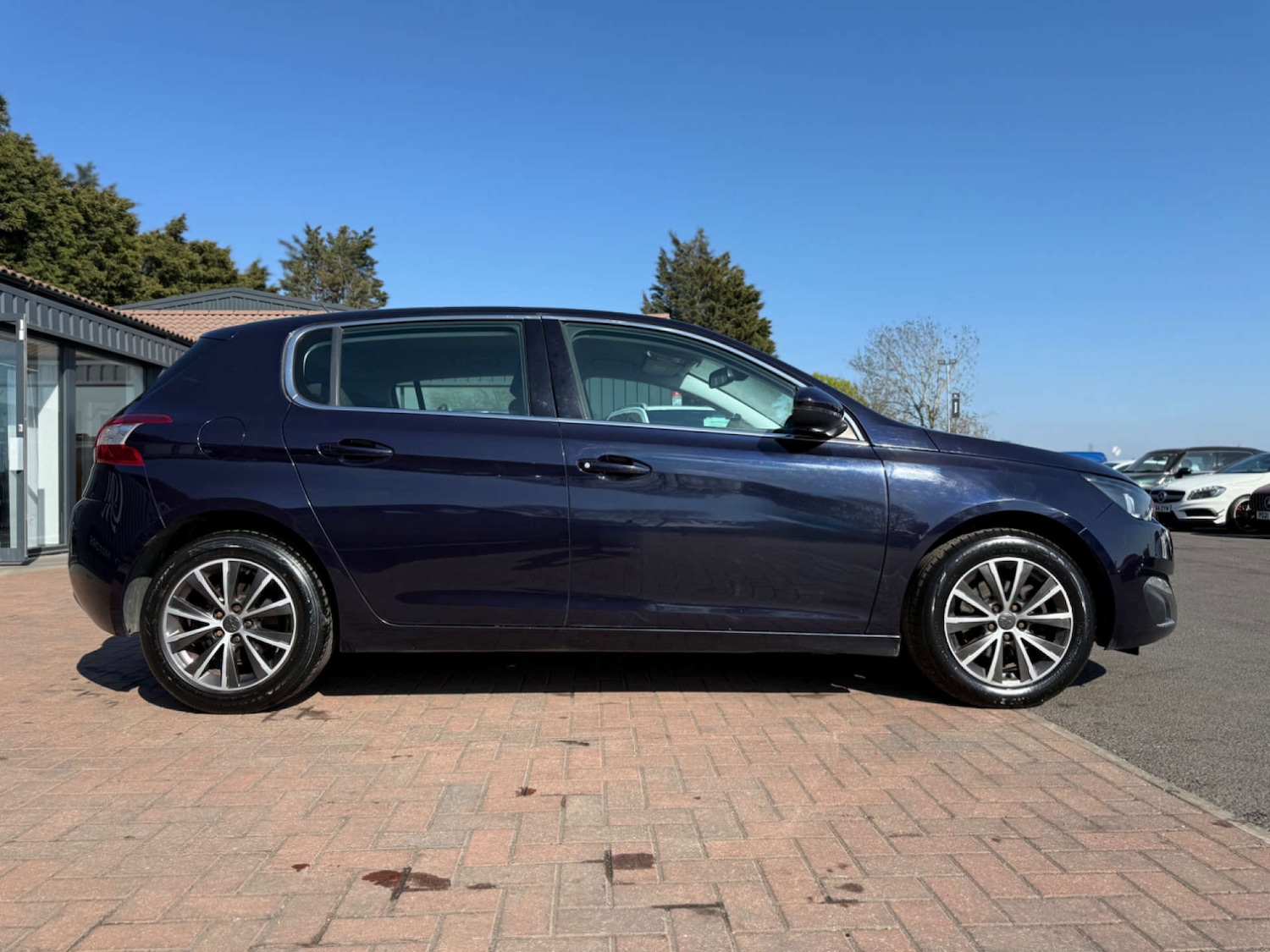 Used Peugeot 308 2016 for sale - 76651417: Photo 5