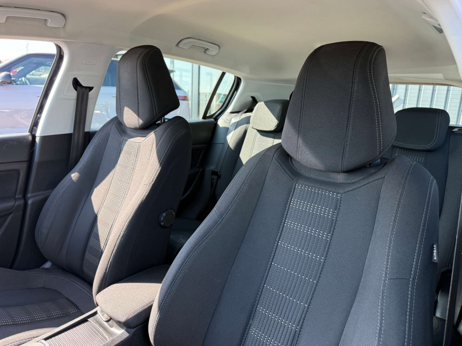 Used Peugeot 308 2016 for sale - 76651417: Photo 76