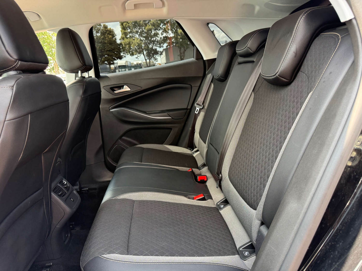 Used Vauxhall Grandland X 2019 for sale - 76601924: Photo 29