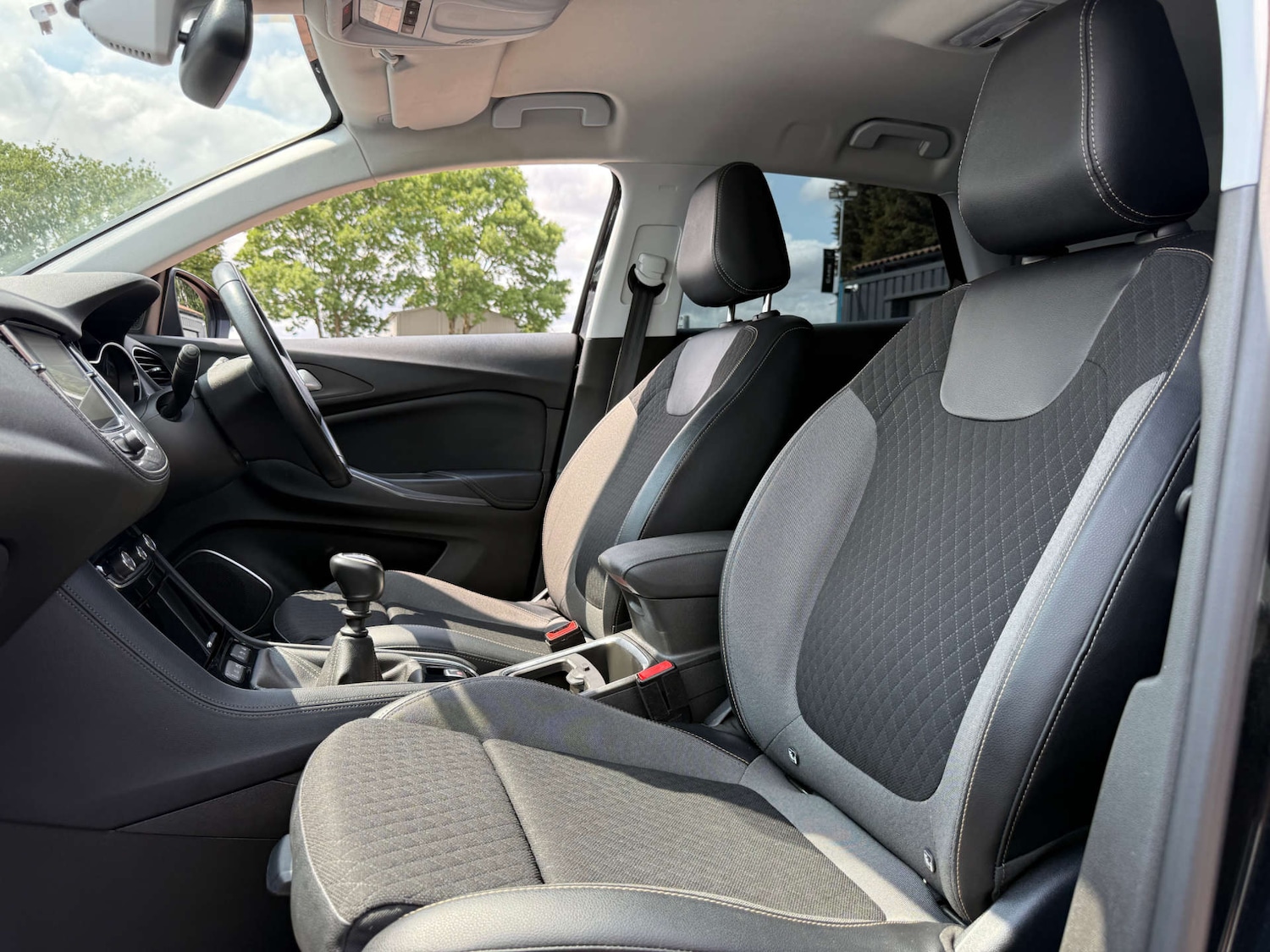 Used Vauxhall Grandland X 2019 for sale - 76601924: Photo 31