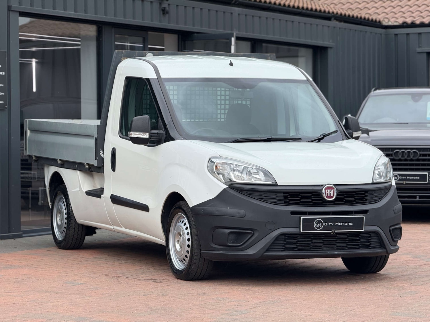 Used Fiat Doblo 2015 for sale - 76278060: Photo 3