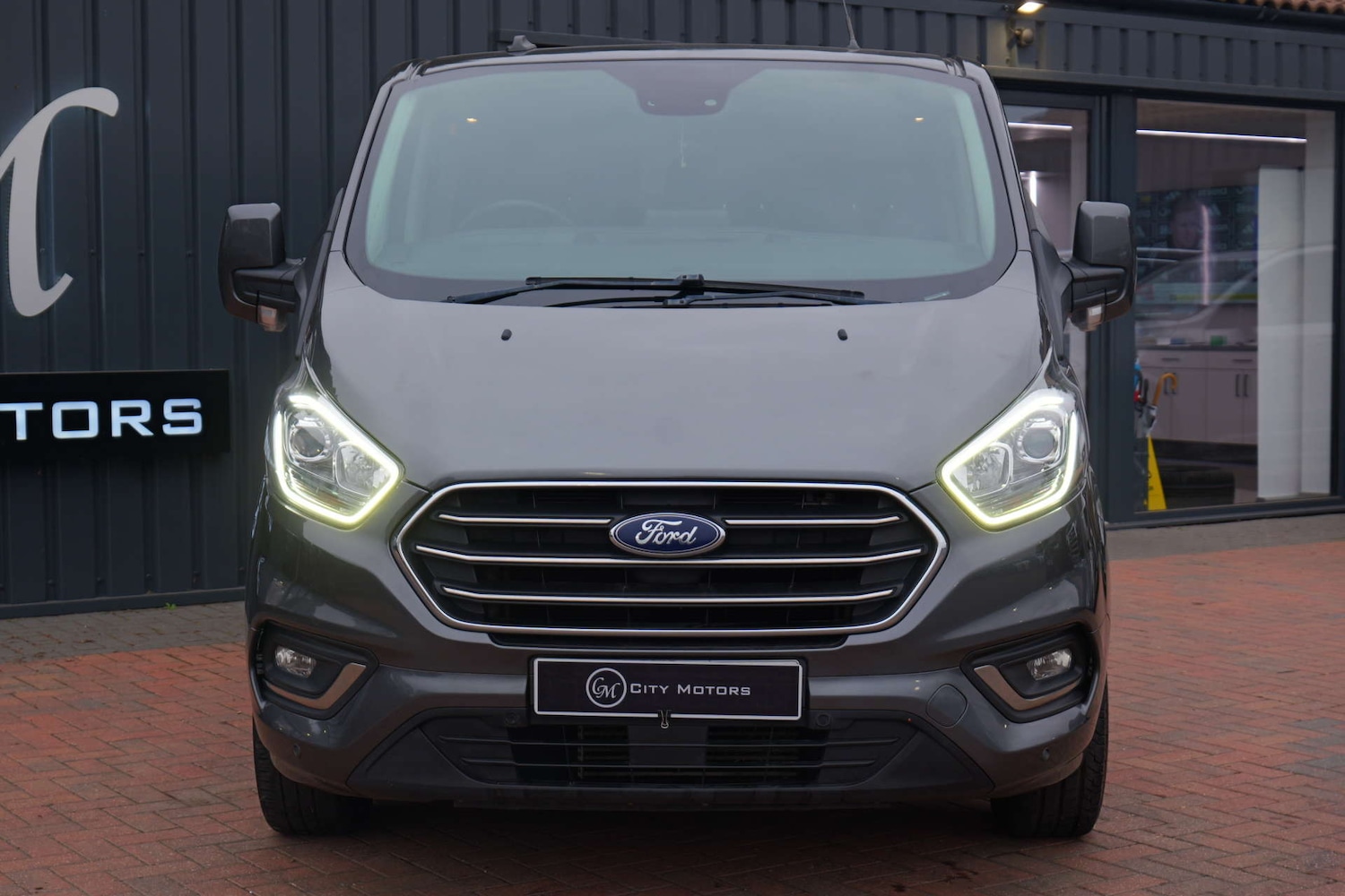 Used Ford Transit Custom 2022 for sale - 76391180: Photo 2