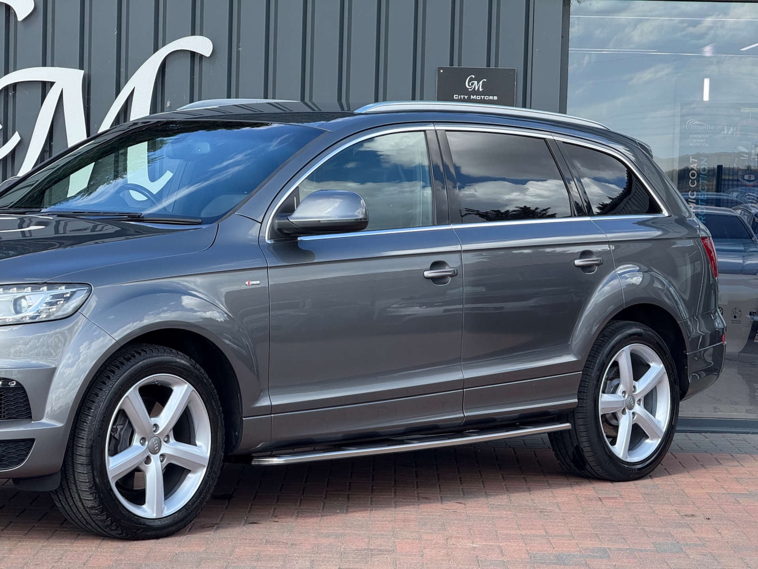 Used Audi Q7 2014 for sale - 76971060: Photo 2