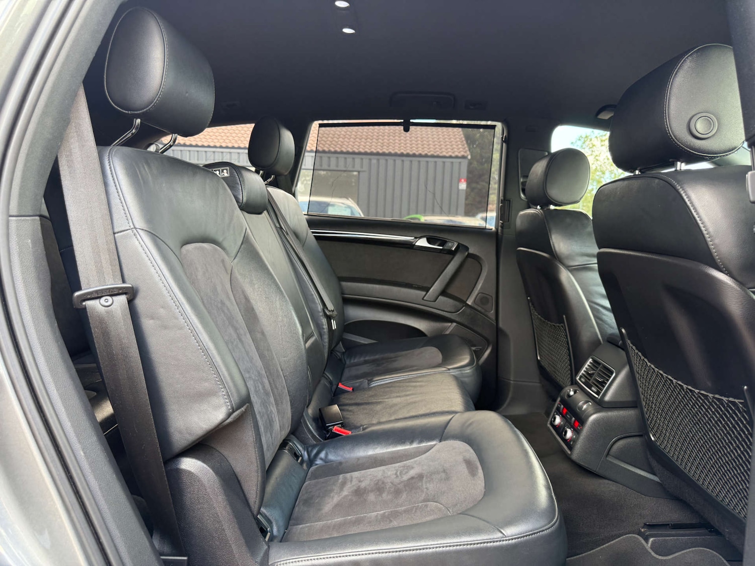 Used Audi Q7 2014 for sale - 76971060: Photo 48