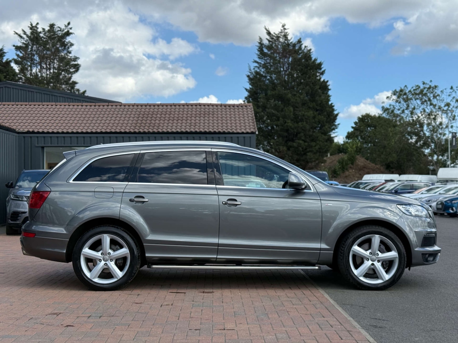 Used Audi Q7 2014 for sale - 76971060: Photo 5